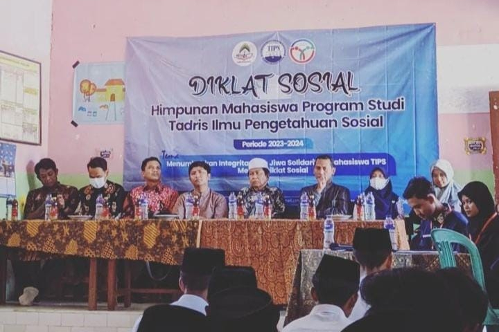 MENUMBUHKAN INTEGRITAS DAN JIWA SOLIDARITAS MAHASISWA TIPS MELALUI DIKLAT SOSIAL 2023