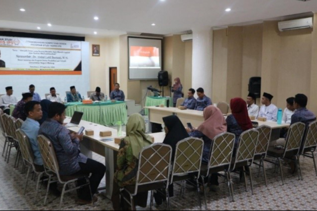 Adakan Kegiatan Pengembangan Prodi, Tadris IPS gelar seminar