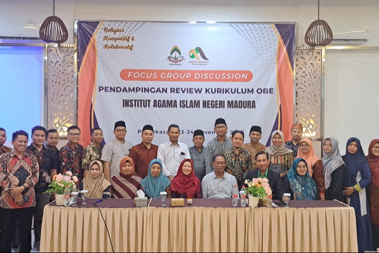 FGD Pendampingan Review Kurikulum OBE: Upaya Tadris IPS menuju Prodi yang unggul dan upaya memperoleh akreditasi Internasional